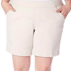 NWT JAG pull on short 16 W